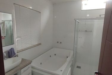 Casa &agrave; venda - 260m&sup2; - Centro
