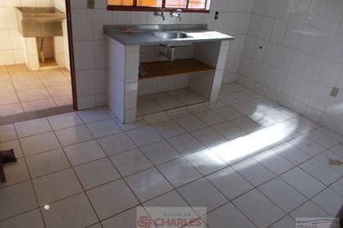 S&iacute;tio &agrave; venda - 124m&sup2; - Centro
