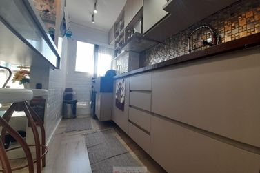Apartamento &agrave; venda - 46m&sup2; - Centro