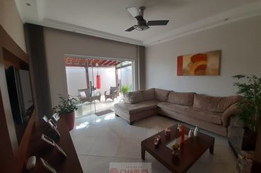 Casa &agrave; venda - 160m&sup2; - Centro