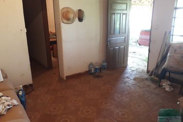 S&iacute;tio &agrave; venda - 10m&sup2; - Centro