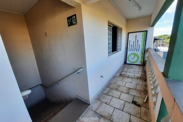 Sal&atilde;o Comercial para alugar - 28m&sup2; - Centro