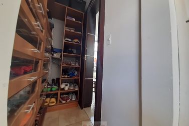 Casa &agrave; venda - 326m&sup2; - Centro