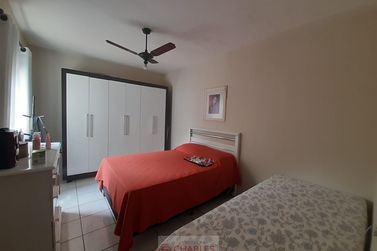 Casa &agrave; venda - 121m&sup2; - Centro