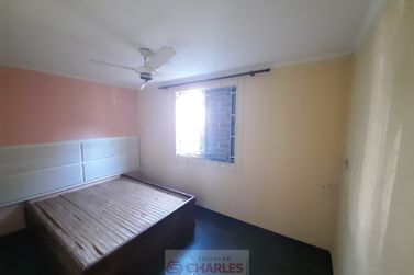 Apartamento para alugar - 48m&sup2; - Centro