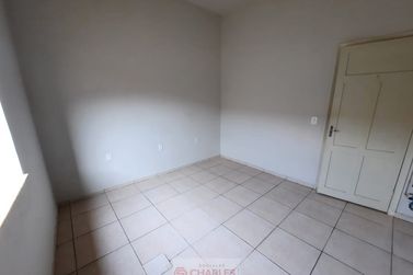 Sal&atilde;o Comercial para alugar - 182m&sup2; - Centro