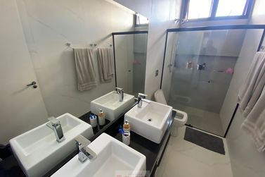 Casa &agrave; venda - 166m&sup2; - Centro