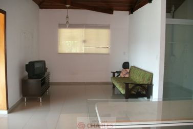 S&iacute;tio &agrave; venda - 382m&sup2; - Centro