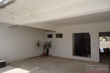 Casa &agrave; venda - 251m&sup2; - Centro