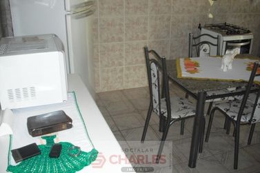 Casa &agrave; venda - 100m&sup2; - Centro