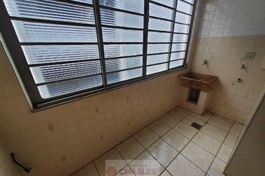 Apartamento &agrave; venda - 110m&sup2; - Centro