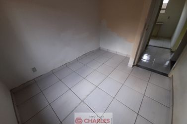 Casa &agrave; venda - 76m&sup2; - Centro