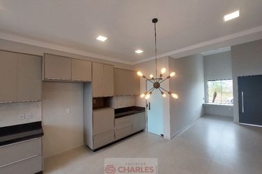 Casa &agrave; venda - 120m&sup2; - Centro