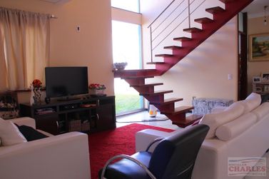 Casa &agrave; venda - 280m&sup2; - Centro