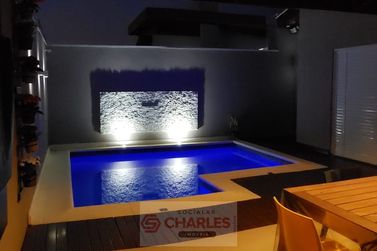 Casa &agrave; venda - 212m&sup2; - Centro