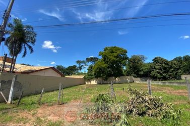 Terreno &agrave; venda - 10m&sup2; - Centro