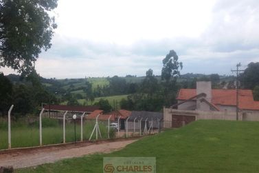 S&iacute;tio &agrave; venda - 450m&sup2; - Centro