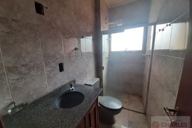 Apartamento &agrave; venda - 46m&sup2; - Centro