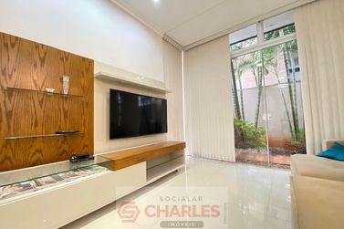 Casa &agrave; venda - 369m&sup2; - Centro