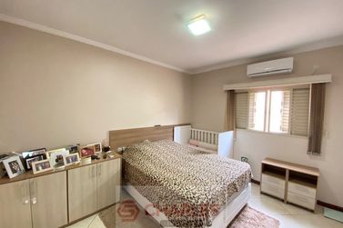 Casa &agrave; venda - 138m&sup2; - Centro