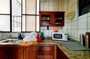 Apartamento &agrave; venda - 131m&sup2; - Centro