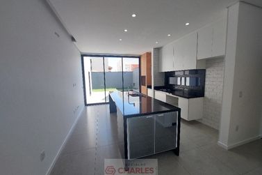 Casa &agrave; venda - 155m&sup2; - Centro