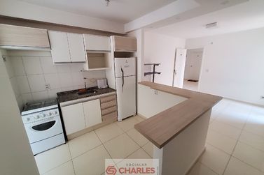 Apartamento &agrave; venda - 49m&sup2; - Centro