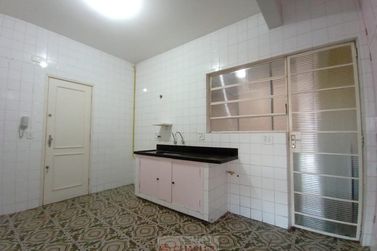 Apartamento para alugar - 131m&sup2; - Centro