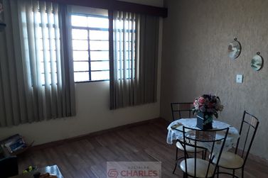 Casa &agrave; venda - 150m&sup2; - Centro