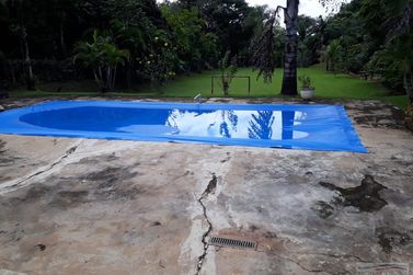 S&iacute;tio &agrave; venda - 10m&sup2; - Centro