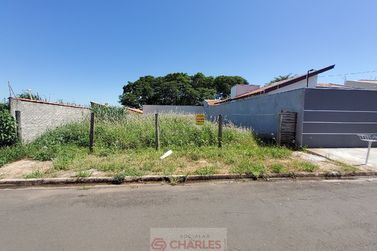 Terreno &agrave; venda - 10m&sup2; - Centro