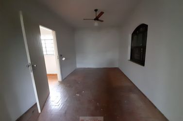 Casa &agrave; venda - 152m&sup2; - Centro