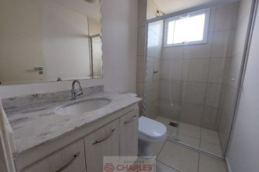 Apartamento para alugar - 104m&sup2; - Centro