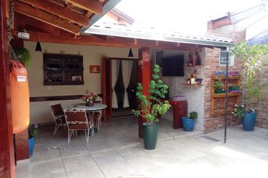 Casa &agrave; venda - 142m&sup2; - Centro