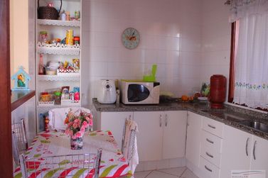 Casa &agrave; venda - 280m&sup2; - Centro