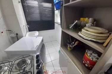 Apartamento para alugar - 46m&sup2; - Centro