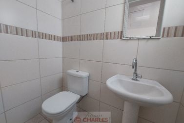 Sal&atilde;o Comercial para alugar - 163m&sup2; - Centro