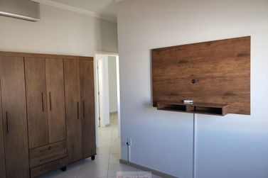 Casa &agrave; venda - 234m&sup2; - Centro