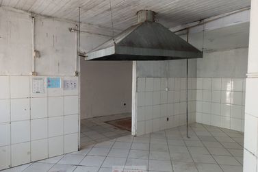 Sala Comercial &agrave; venda - 362m&sup2; - Centro
