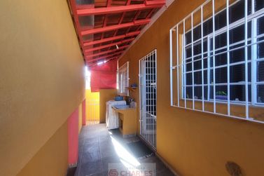 Casa para alugar - 173m&sup2; - Centro