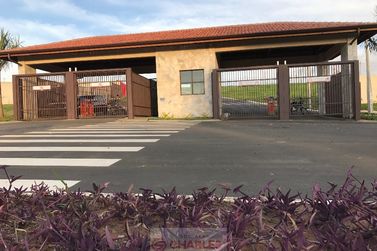 Terreno &agrave; venda - 10m&sup2; - Centro
