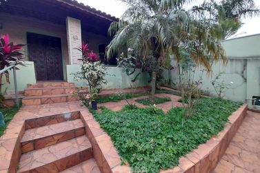 Casa &agrave; venda - 152m&sup2; - Centro