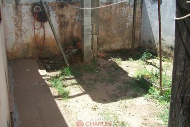 Casa &agrave; venda - 150m&sup2; - Centro