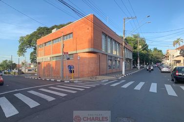 Sala Comercial para alugar - 622m&sup2; - Centro