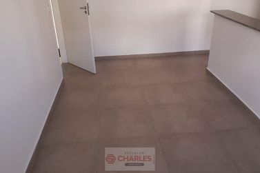 Apartamento &agrave; venda - 10m&sup2; - Centro