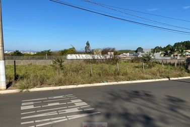 Terreno &agrave; venda - 10m&sup2; - Centro