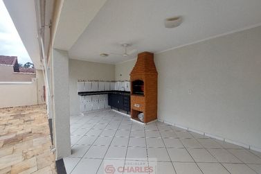 Casa &agrave; venda - 340m&sup2; - Centro