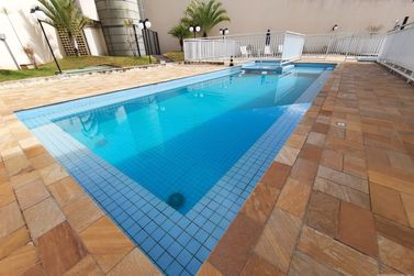 Apartamento &agrave; venda - 73m&sup2; - Centro
