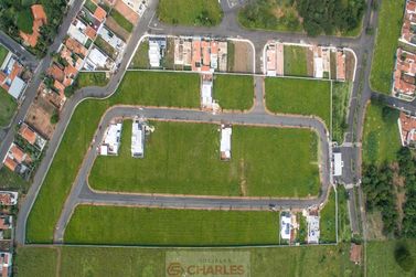 Terreno &agrave; venda - 10m&sup2; - Centro