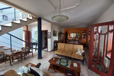 Casa &agrave; venda - 10m&sup2; - Centro